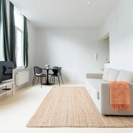 Bright, Spacious & Perfectly Located In The Heart Of