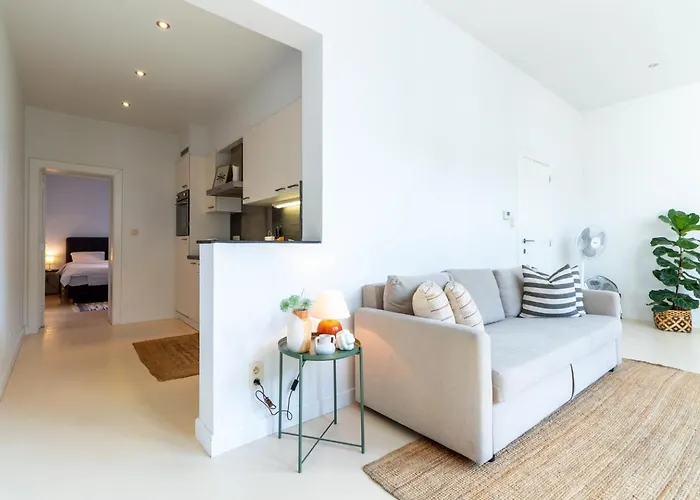 Bright, Spacious & Perfectly Located In The Heart Of *