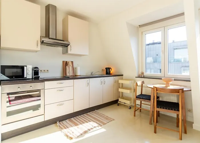 Apartment Bright, Spacious & Perfectly Located In The Heart Of Gent
